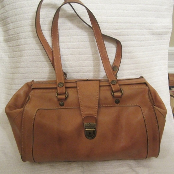 Patricia Nash Handbags - Large Patricia Nash Leather Framed Satchel